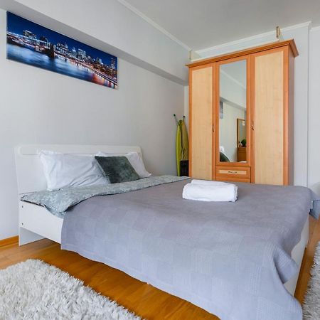Ferienwohnung На Проспекте Ленина Almaty Exterior foto